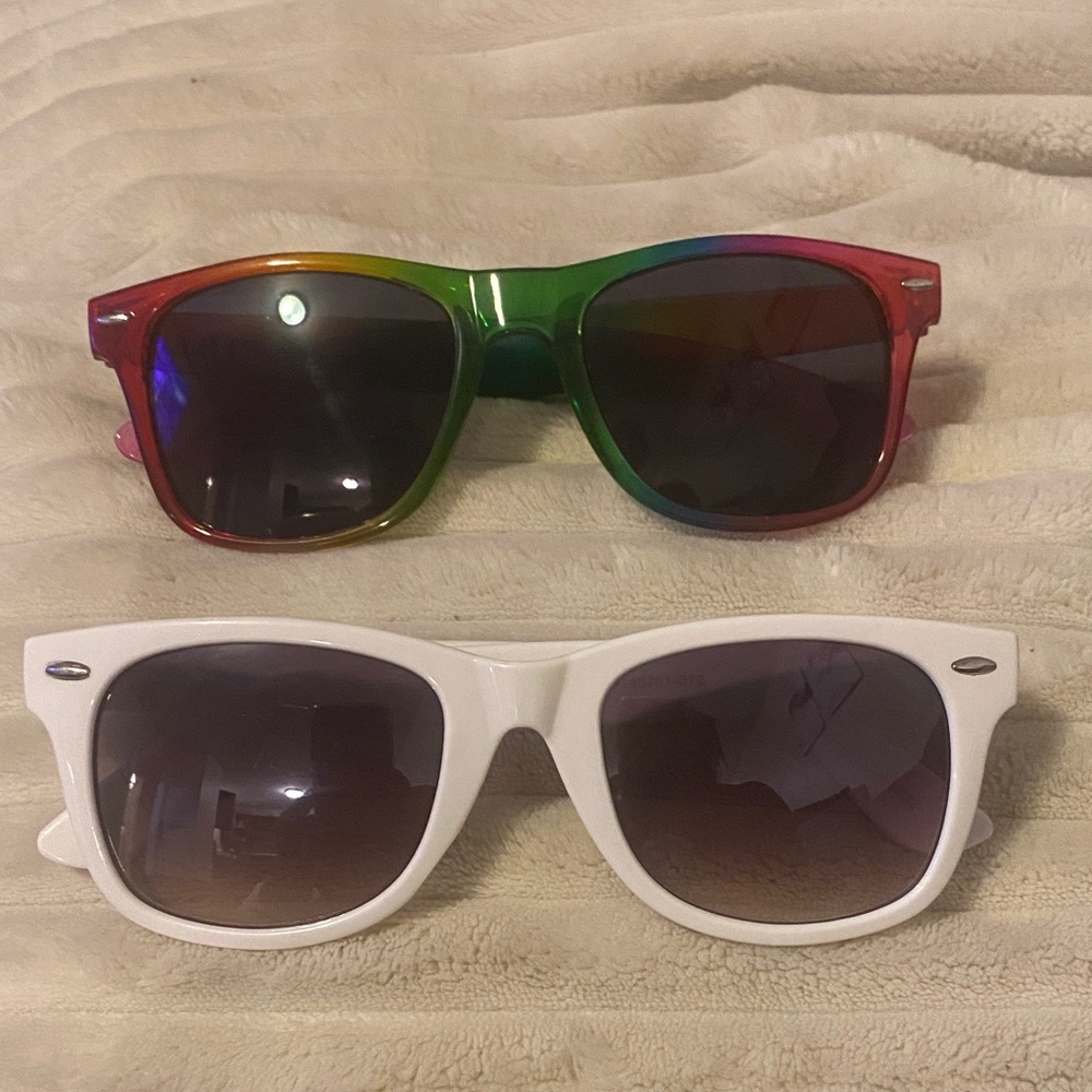 2 pair of Loc  Sunglasses